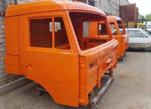 каркас с дверями окрашенная